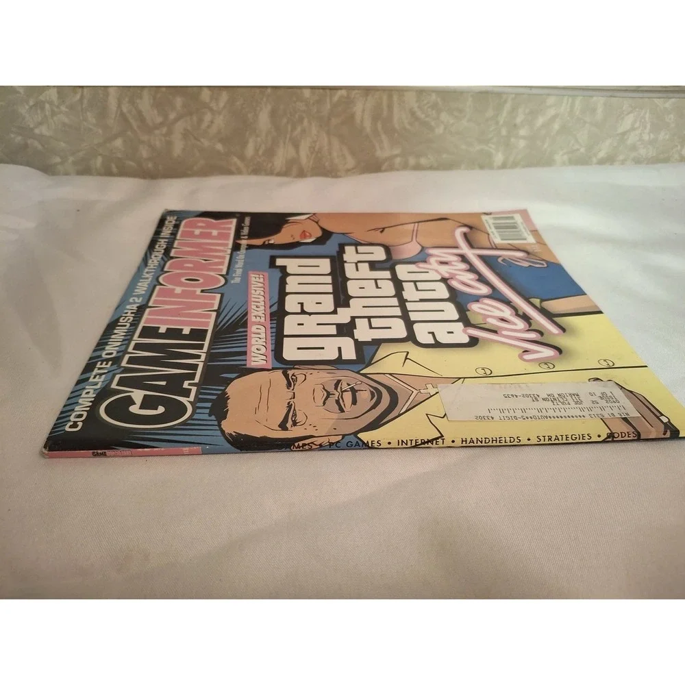 Game Informer Magazine Issue 113 September 2002 GTA Vice City VERY RARE PS2
